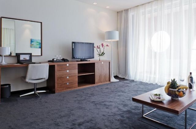 Lighthouse Golf & Spa Resort - club suite room